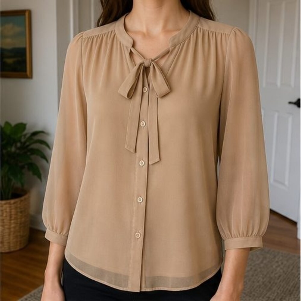 Camel Button Blouse - Picture 2 of 6